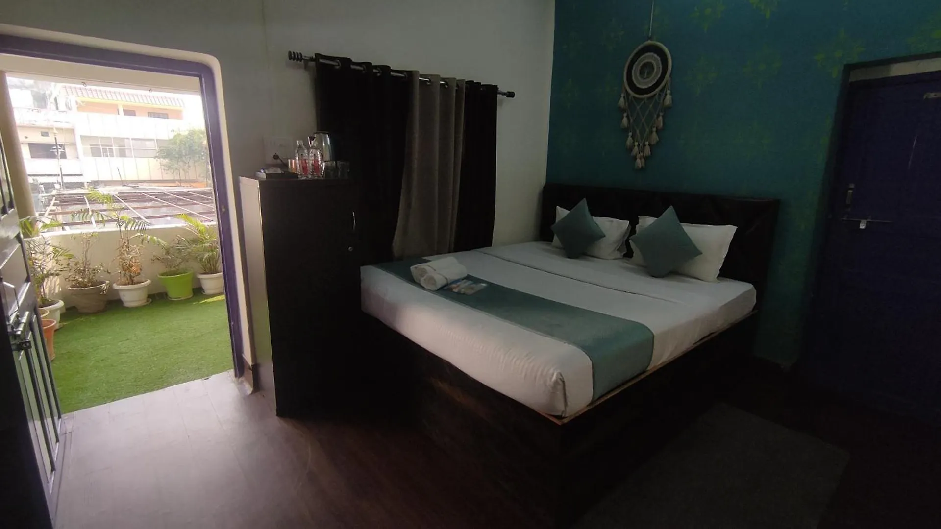 Inka Kashi Hostel Varanasi